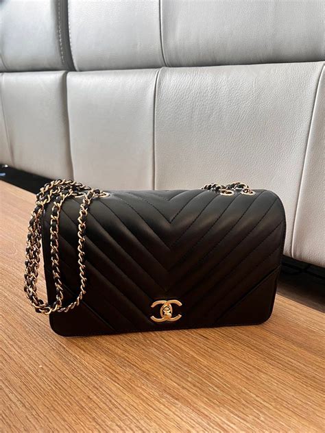 chanel statement flap